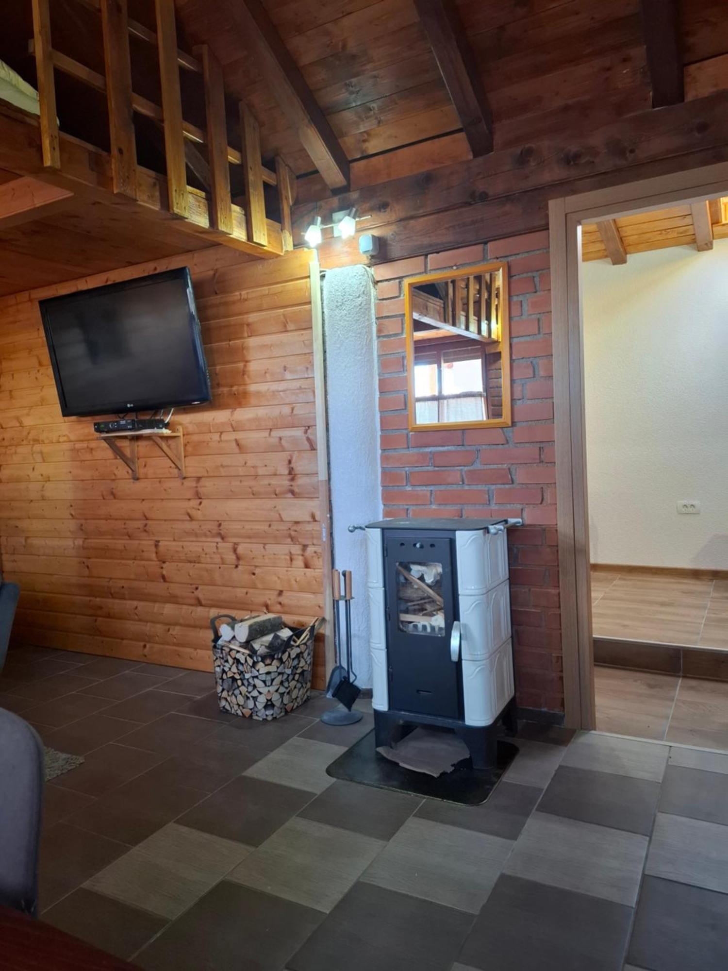 Apartment Kristic 2 Grabovac  Exterior foto